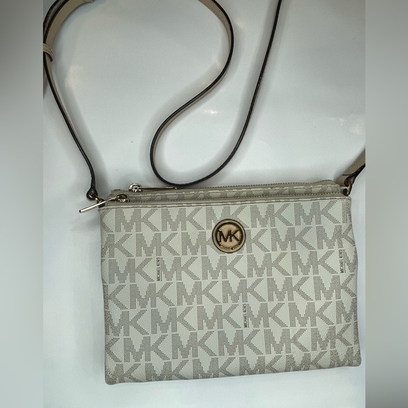 MICHAEL Michael Kors Handbags - Michael Kors Vanilla & Tan Crossbody Has 2 Sections That Button In Together